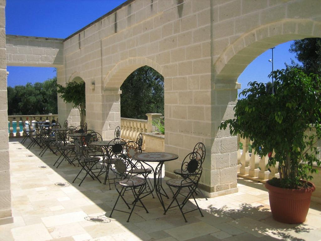 La Vigna Vecchia Pensionat Fasano Exteriör bild